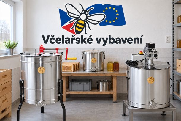 Nerezový medomet a další včelařské vybavení v provozovně
